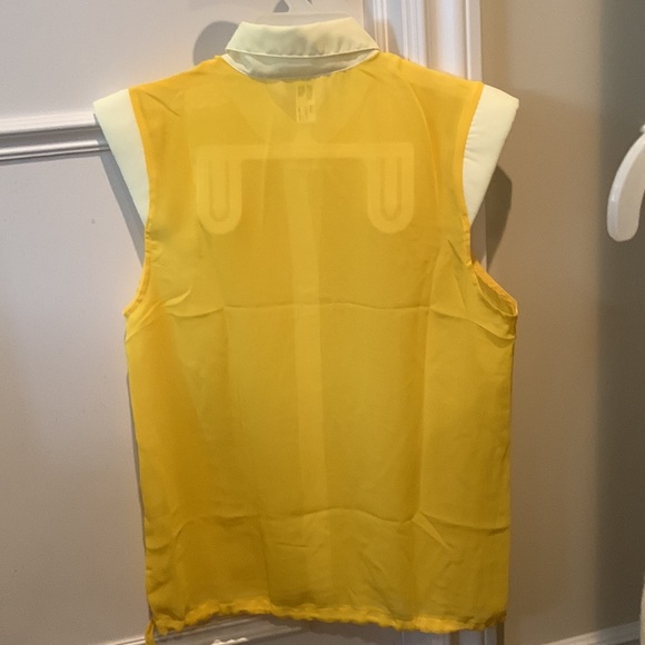 BNWOT American Apparel chiffon collared sleeveless top - Picture 2 of 4